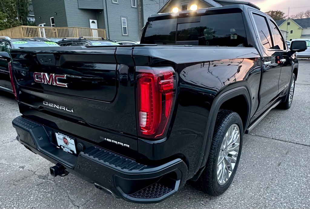 2019 GMC Sierra Image 4