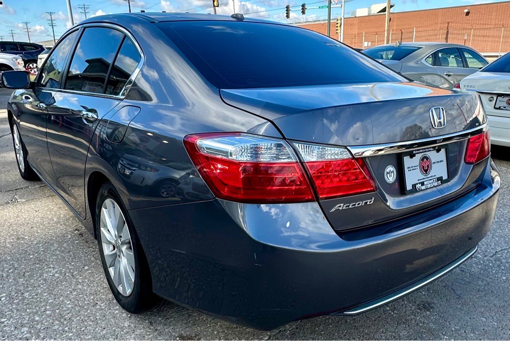 2015 Honda Accord Image 6