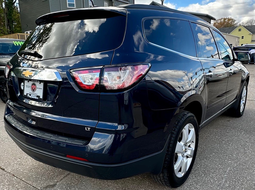 2017 Chevrolet Traverse Image 4