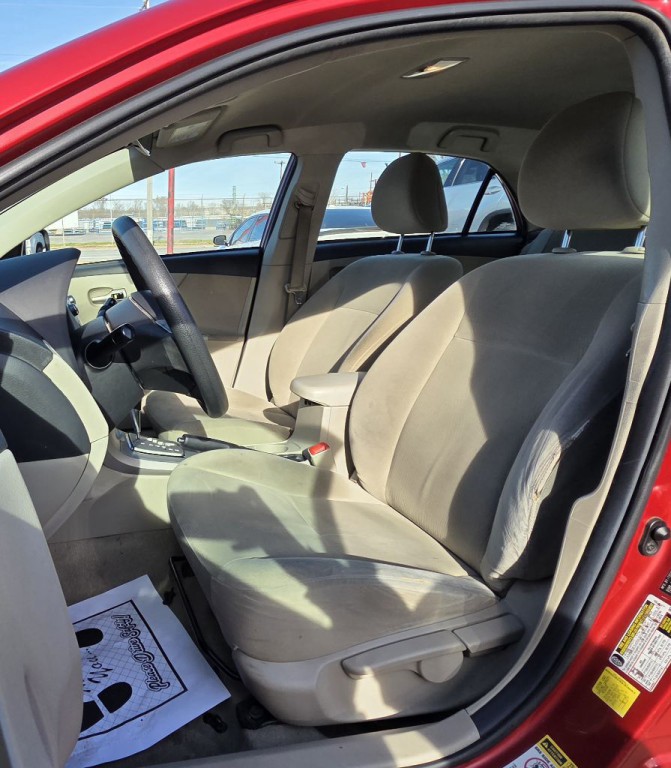 2011 Toyota Corolla Image 9