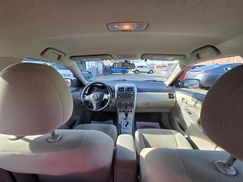 2011 Toyota Corolla Image 12