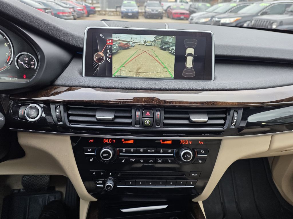 2015 BMW X5 Image 17