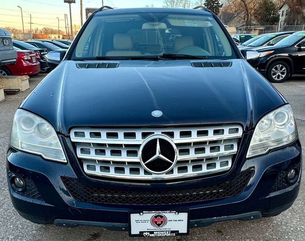 2009 Mercedes-Benz M-Class Image 2