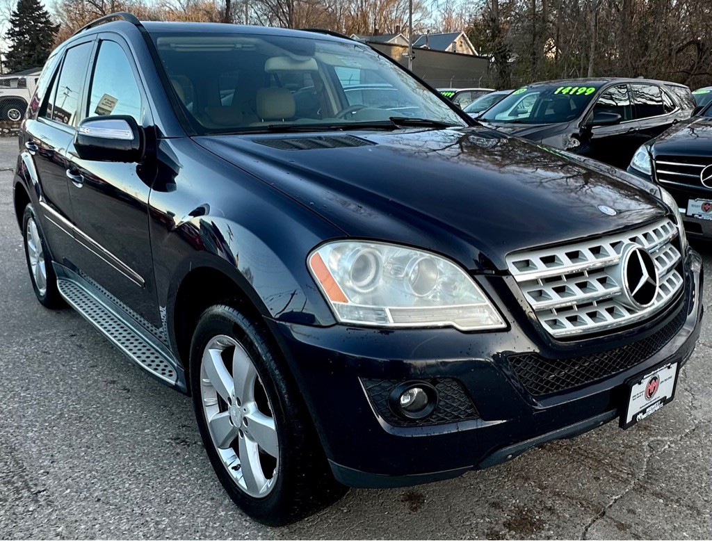 2009 Mercedes-Benz M-Class Image 3