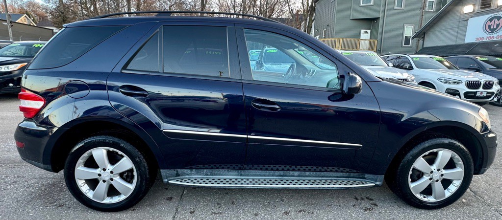 2009 Mercedes-Benz M-Class Image 8