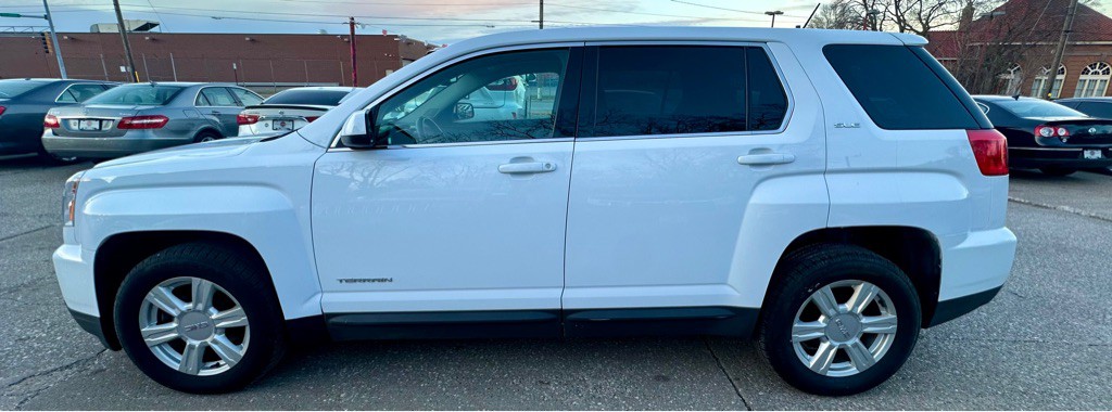 2016 GMC Terrain Image 7