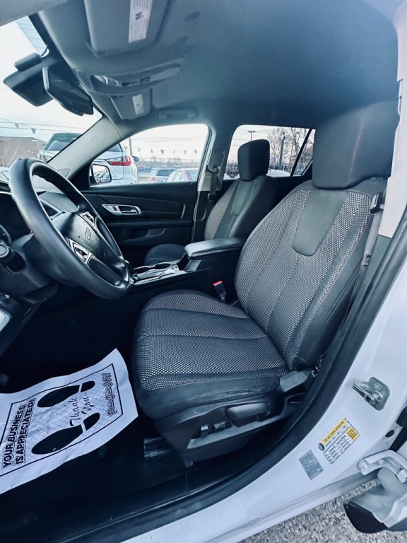 2016 GMC Terrain Image 9