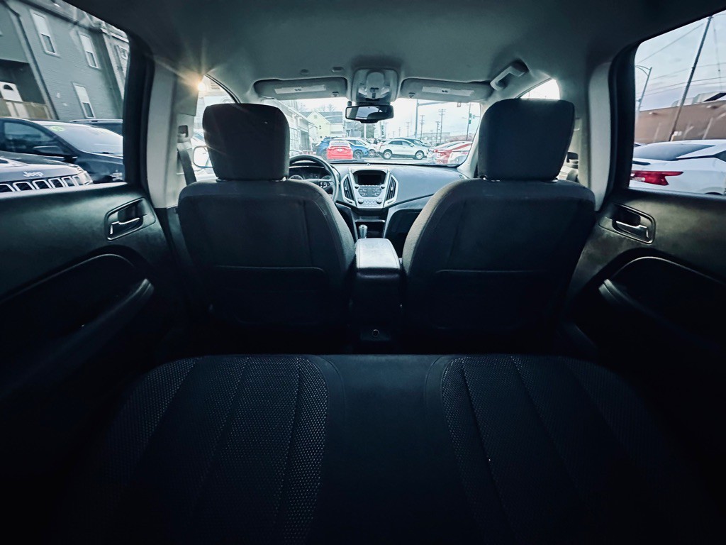 2016 GMC Terrain Image 12