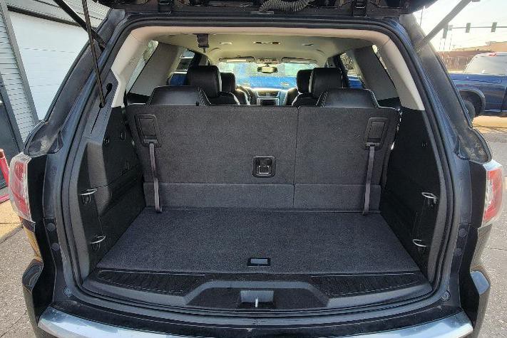 2016 GMC Acadia Image 11