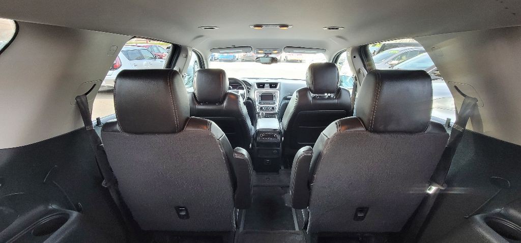 2016 GMC Acadia Image 13