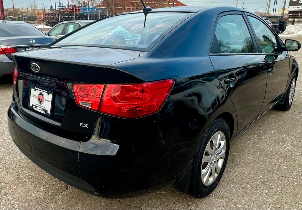 2013 Kia Forte Image 4