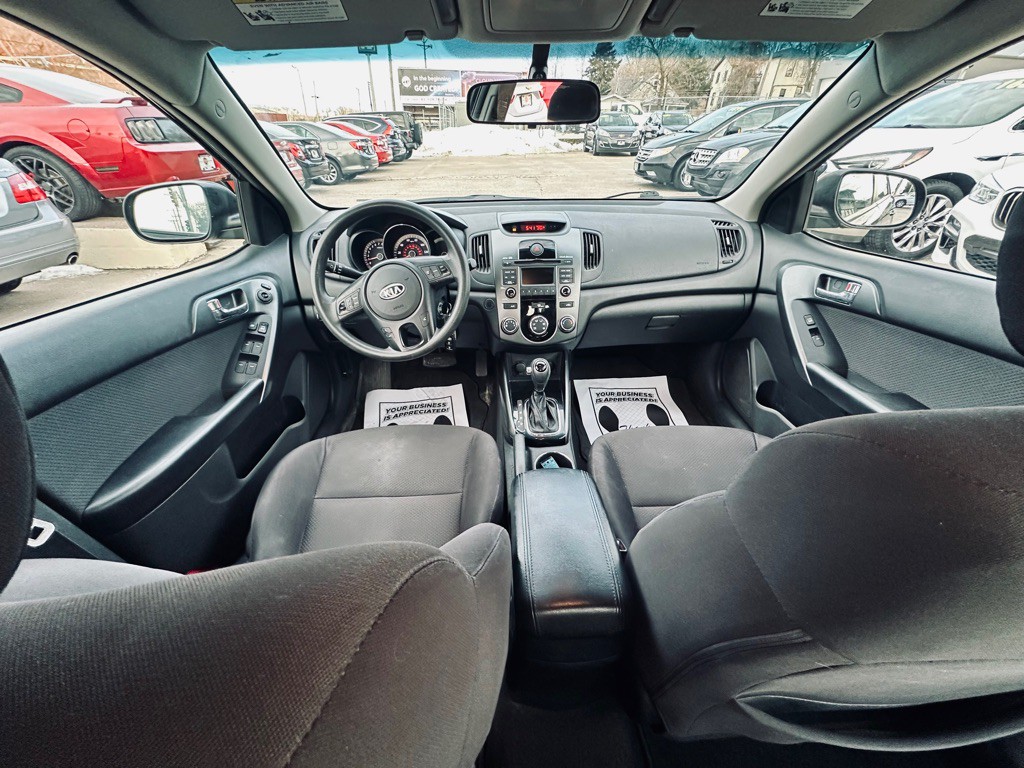 2013 Kia Forte Image 13