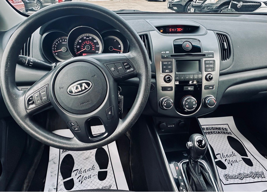 2013 Kia Forte Image 14