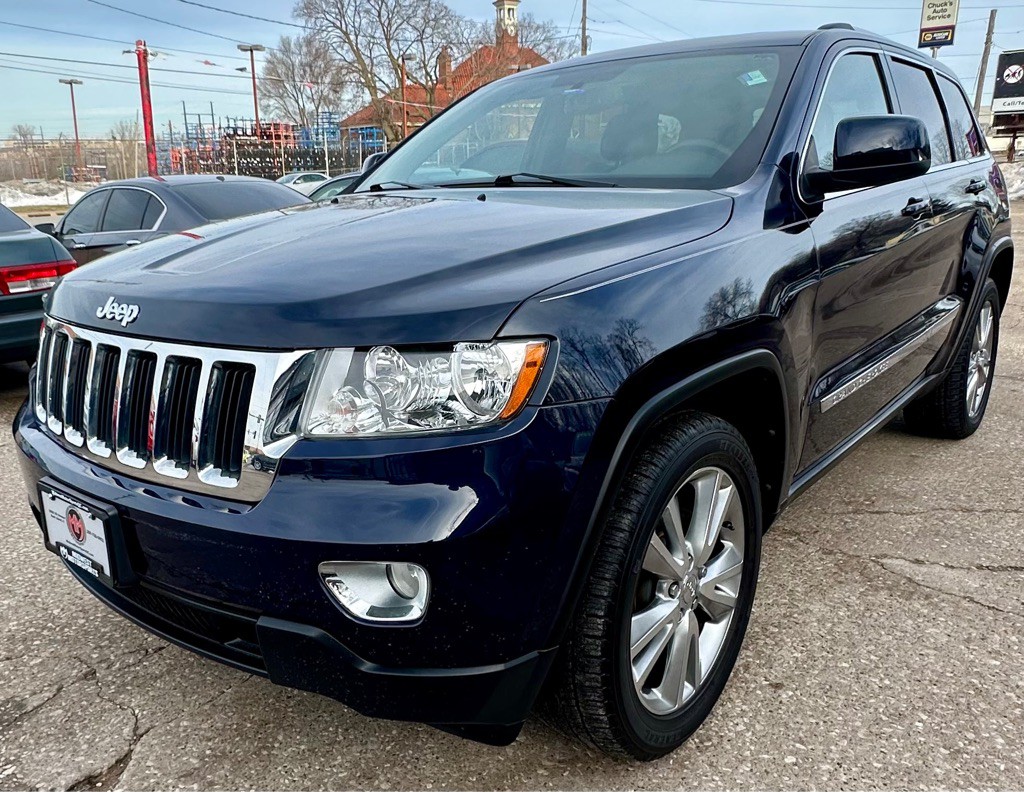 2013 Jeep Grand Cherokee Image 1