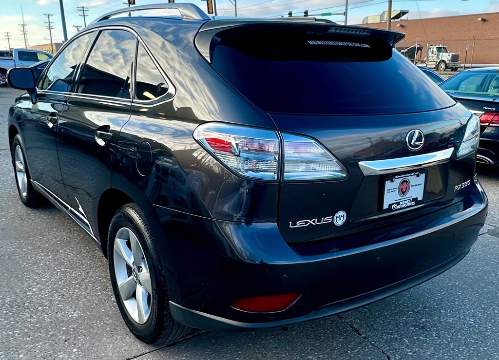 2010 Lexus RX Image 4