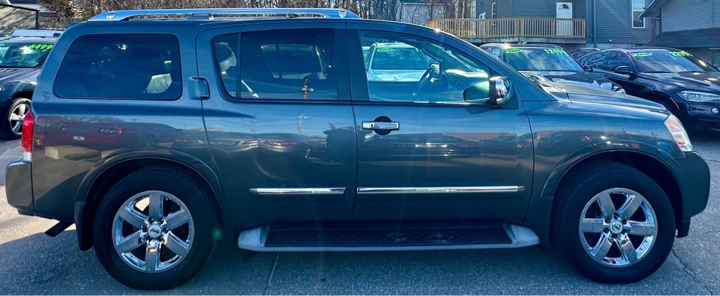 2011 Nissan Armada Image 8