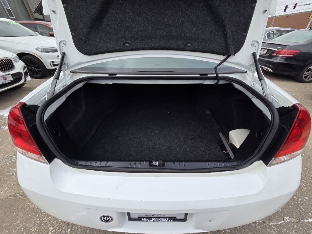 2013 Chevrolet Impala Image 11