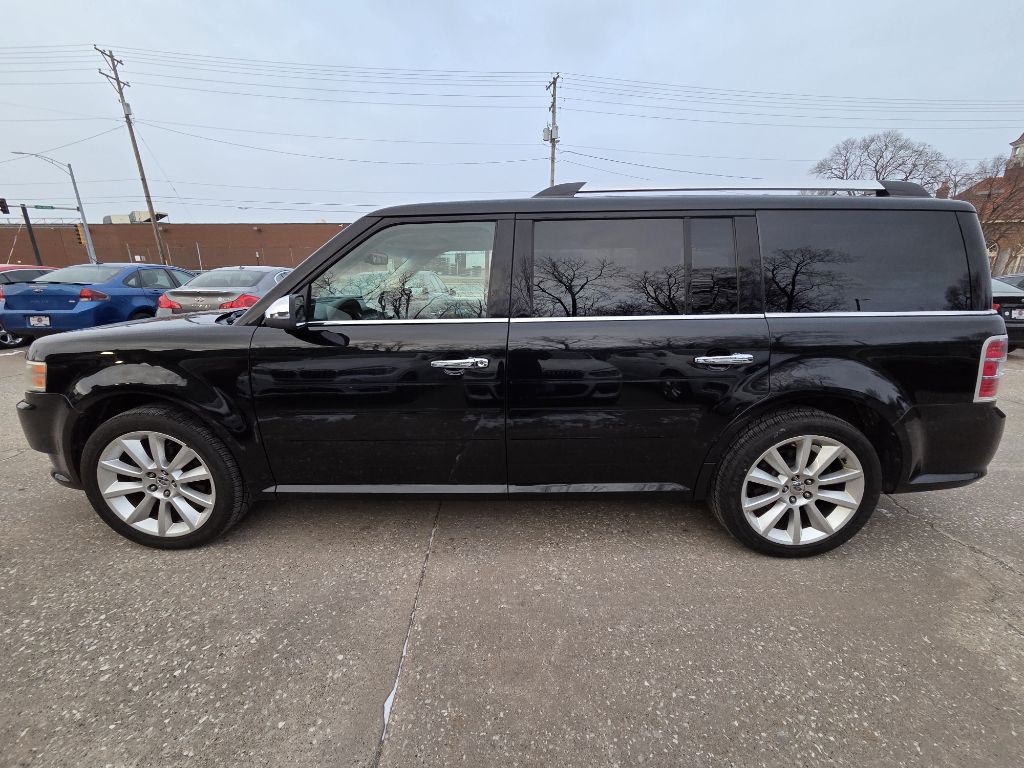 2011 Ford Flex Image 8