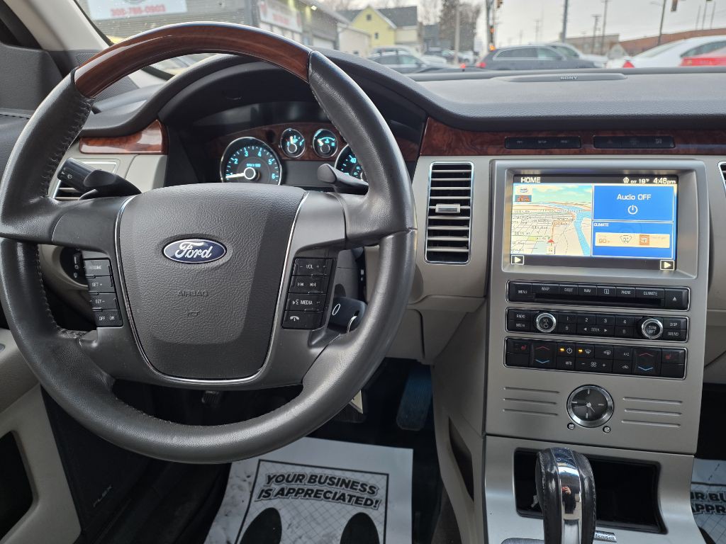 2011 Ford Flex Image 17
