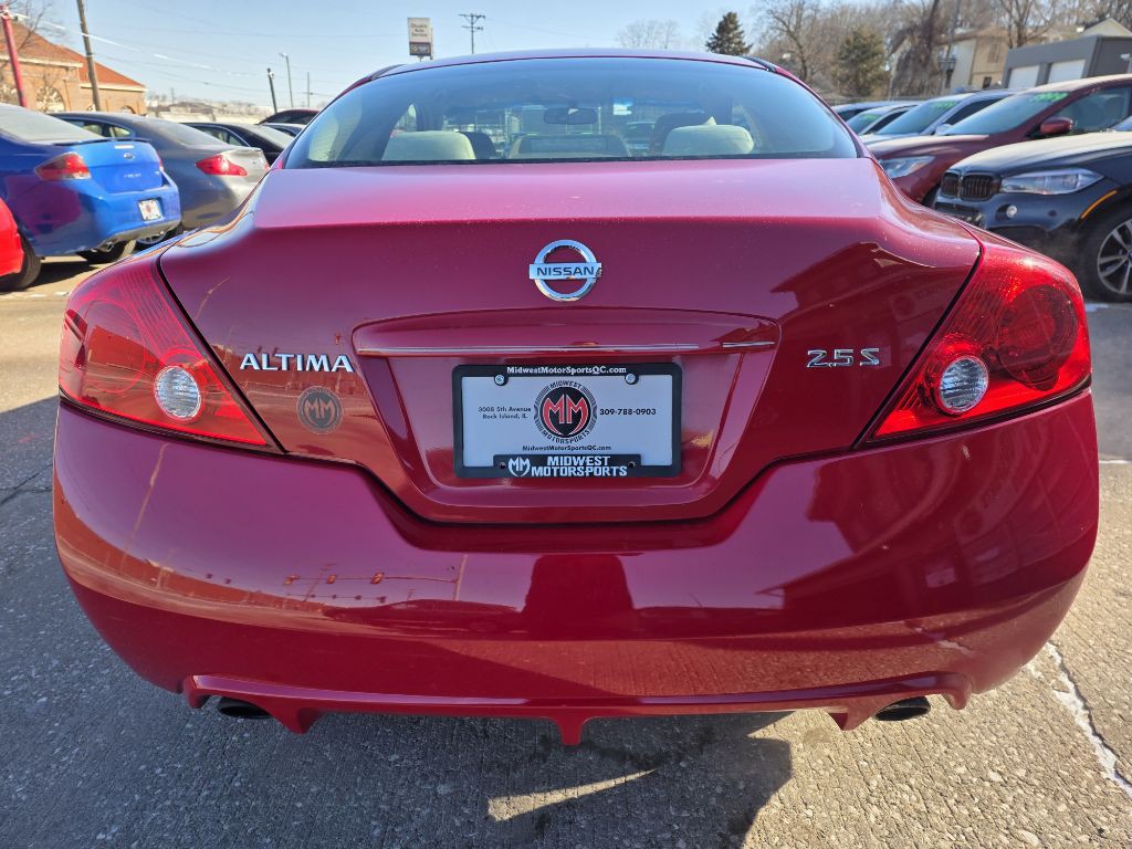 2011 Nissan Altima Image 5
