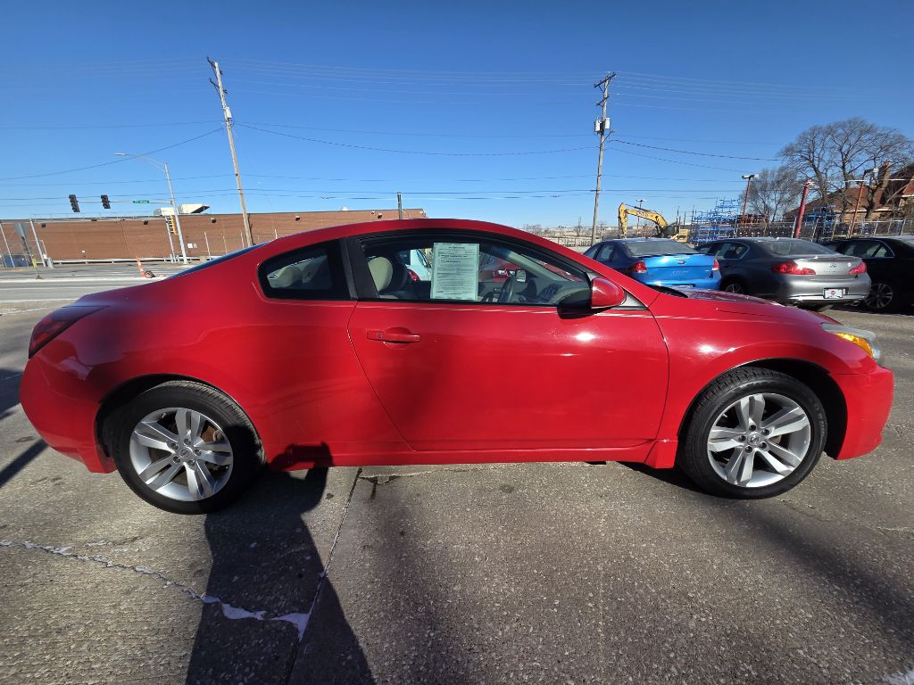 2011 Nissan Altima Image 7
