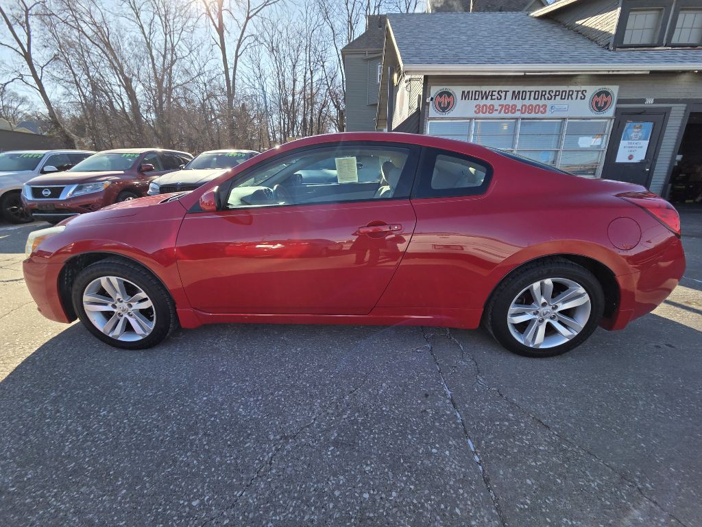2011 Nissan Altima Image 8