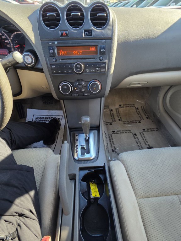 2011 Nissan Altima Image 13
