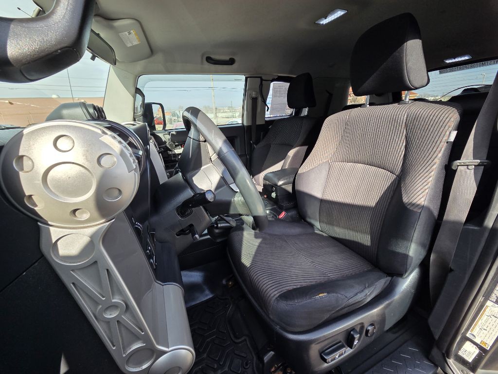 2007 Toyota FJ Cruiser Image 9