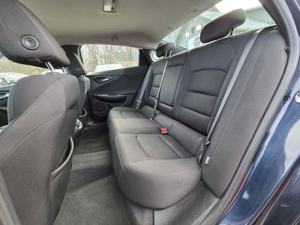 2021 Chevrolet Malibu Image 10