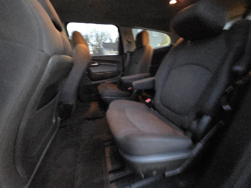 2012 Chevrolet Traverse Image 10