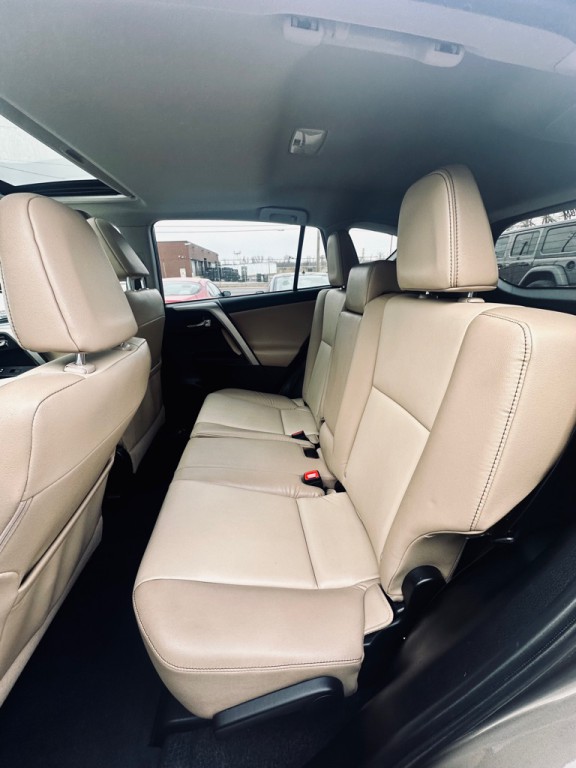 2015 Toyota Rav4 Image 10