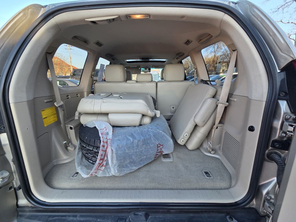 2004 Lexus GX Image 14