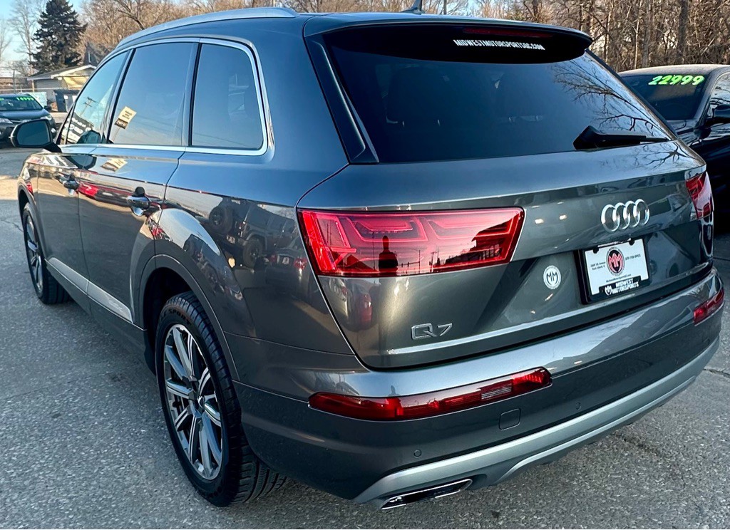2019 Audi Q7 Image 6