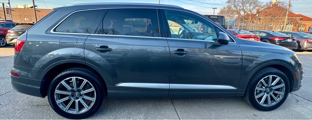 2019 Audi Q7 Image 8