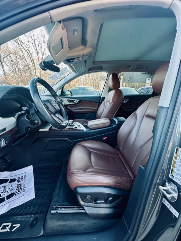 2019 Audi Q7 Image 9