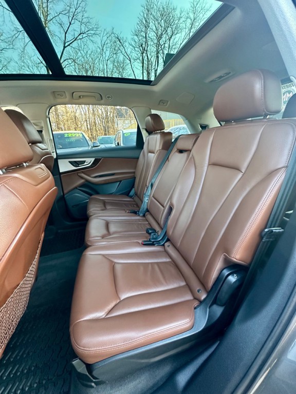 2019 Audi Q7 Image 11