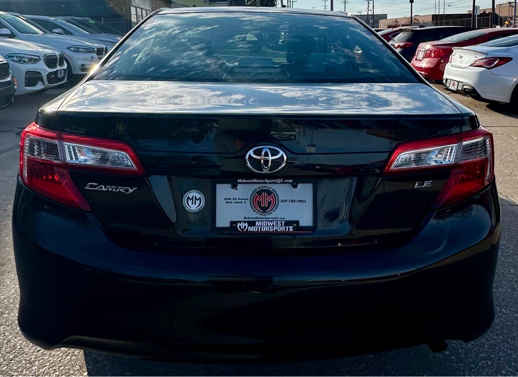 2014 Toyota Camry Image 5