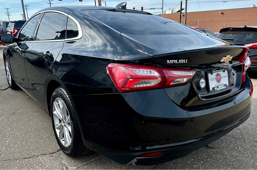 2021 Chevrolet Malibu Image 6
