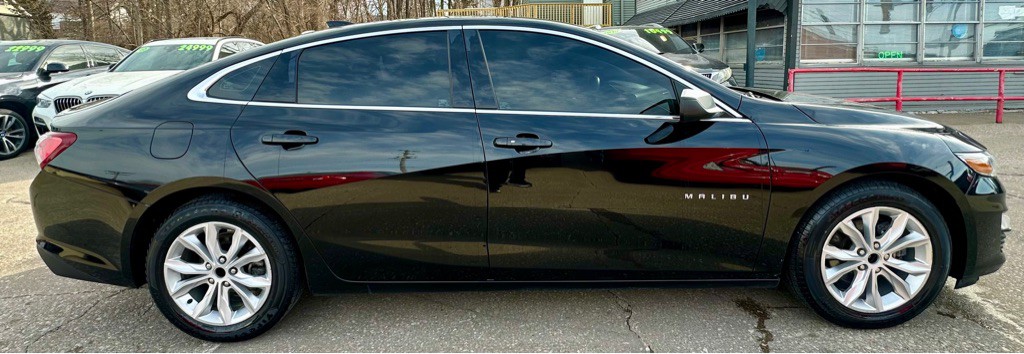 2021 Chevrolet Malibu Image 8