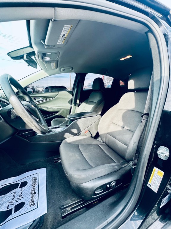 2021 Chevrolet Malibu Image 9