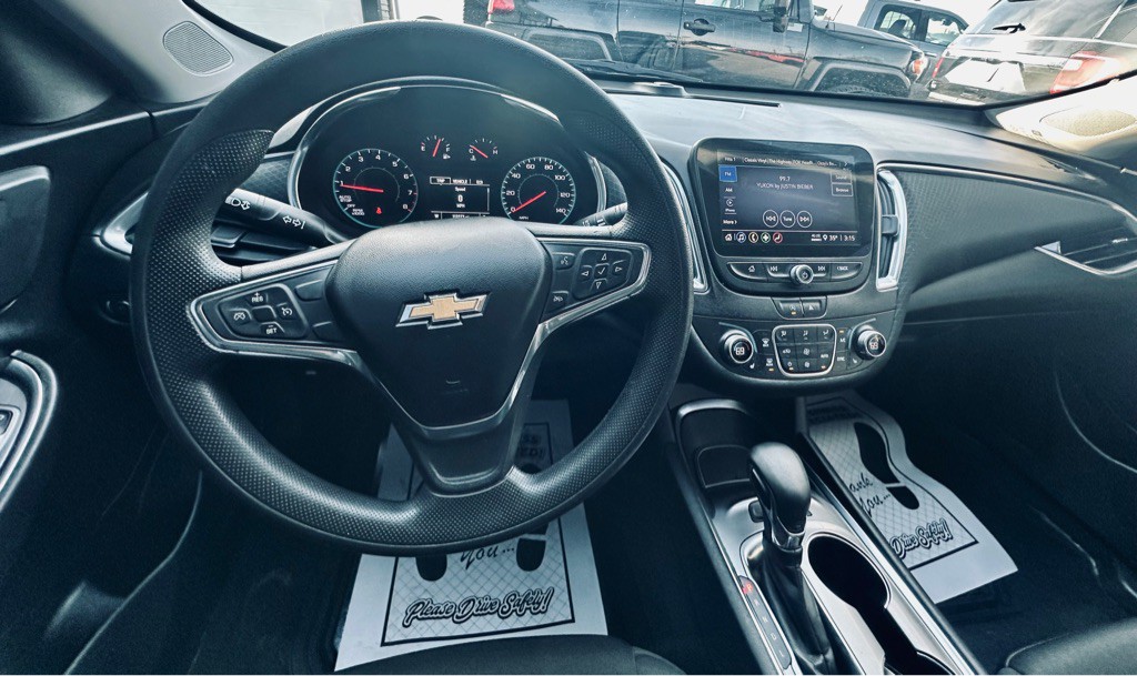 2021 Chevrolet Malibu Image 12