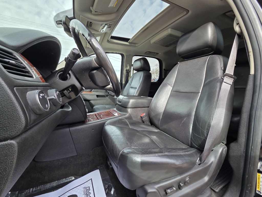 2014 Chevrolet Tahoe Image 9