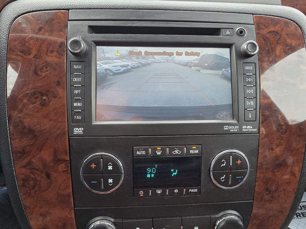 2014 Chevrolet Tahoe Image 17