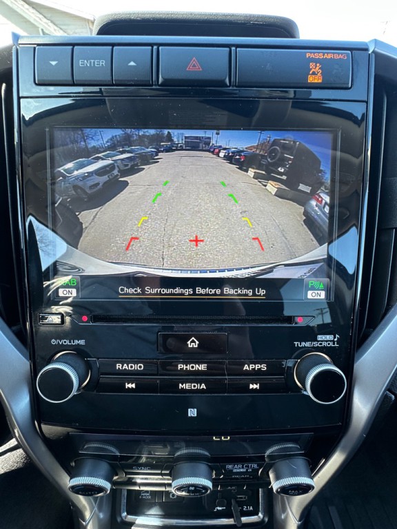 2020 Subaru Ascent Image 17