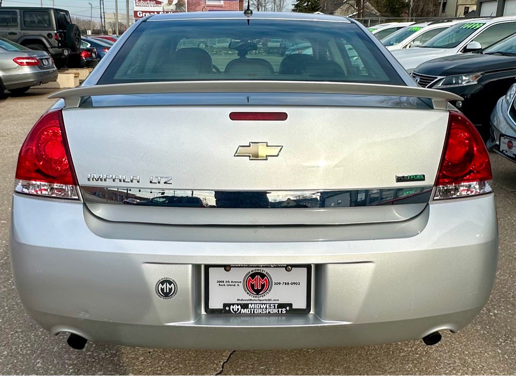2010 Chevrolet Impala Image 4