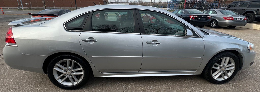 2010 Chevrolet Impala Image 7