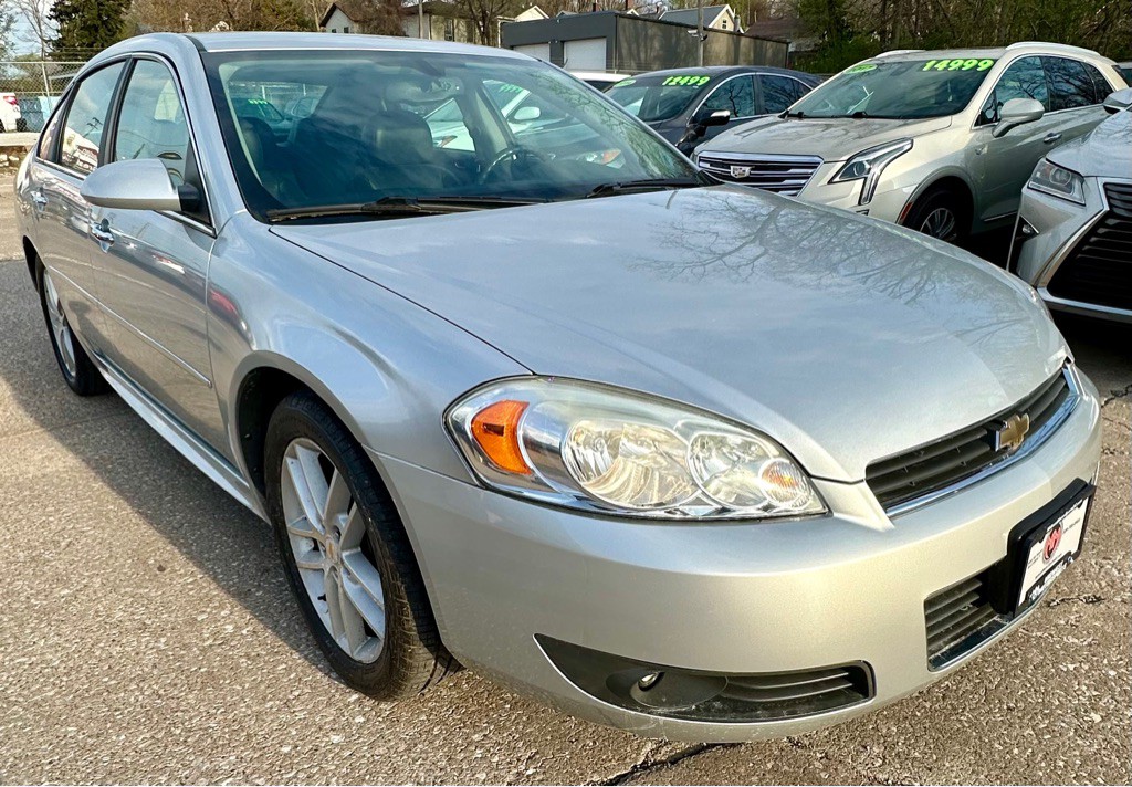 2010 Chevrolet Impala Image 14