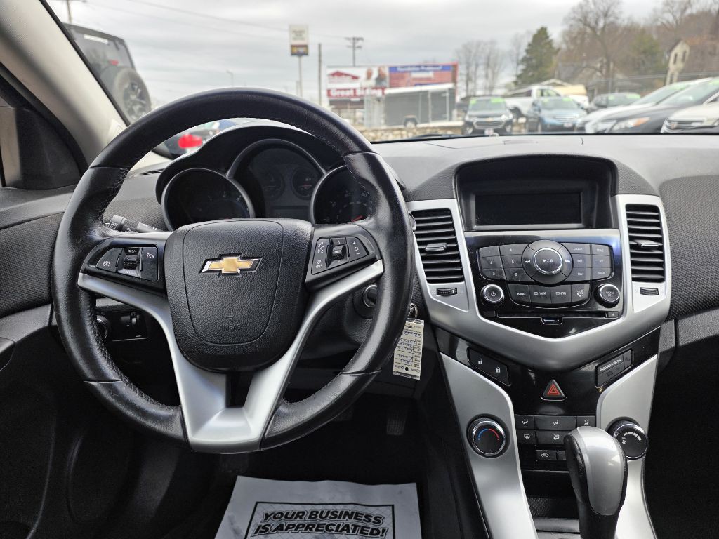 2012 Chevrolet Cruze Image 14