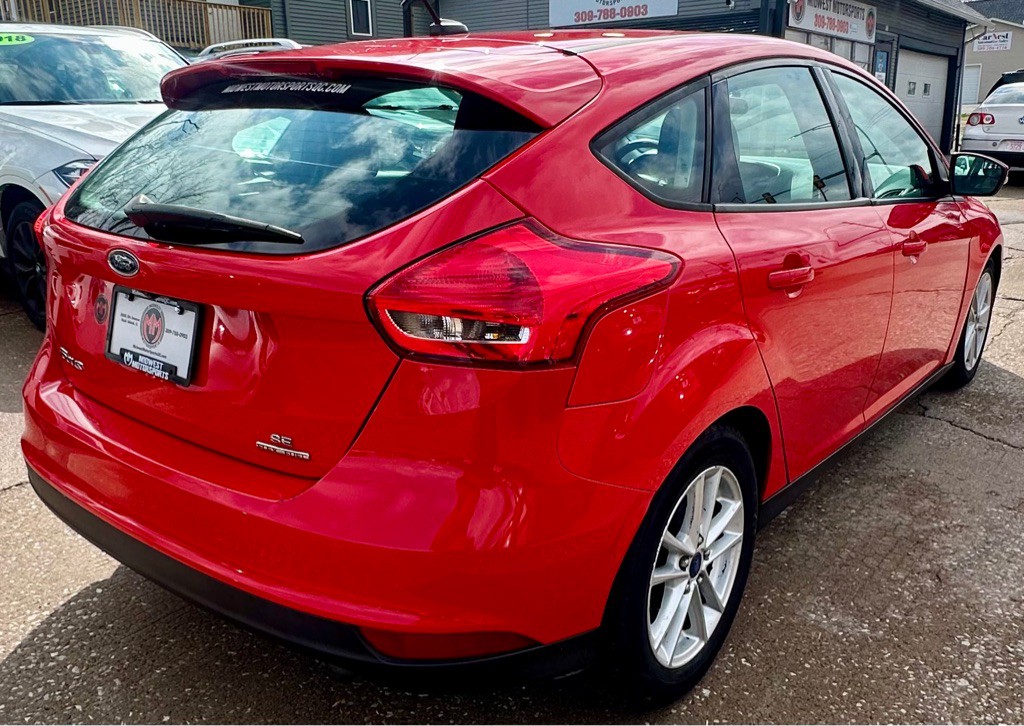 2016 Ford Focus Image 4