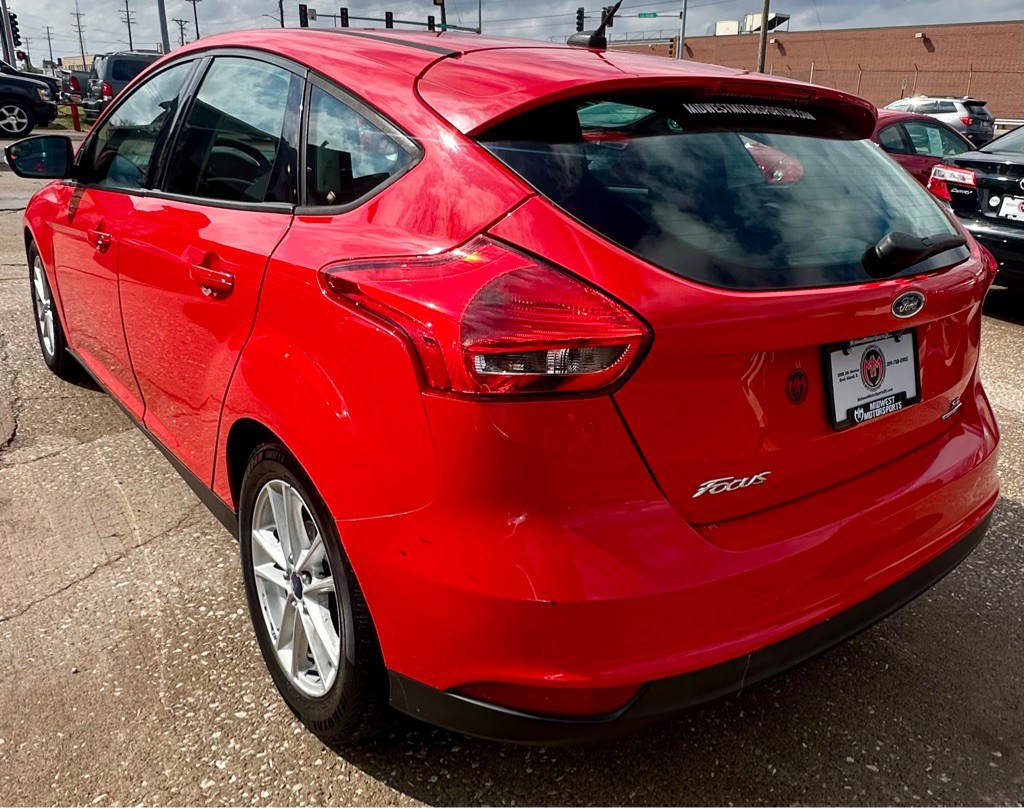 2016 Ford Focus Image 6